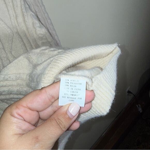ROUGH LOS ANGELES cablek knit fisherman style Cream Sweater L - Picture 4 of 5